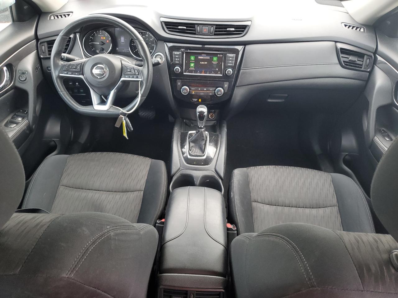 2018 Nissan Rogue - Image 8