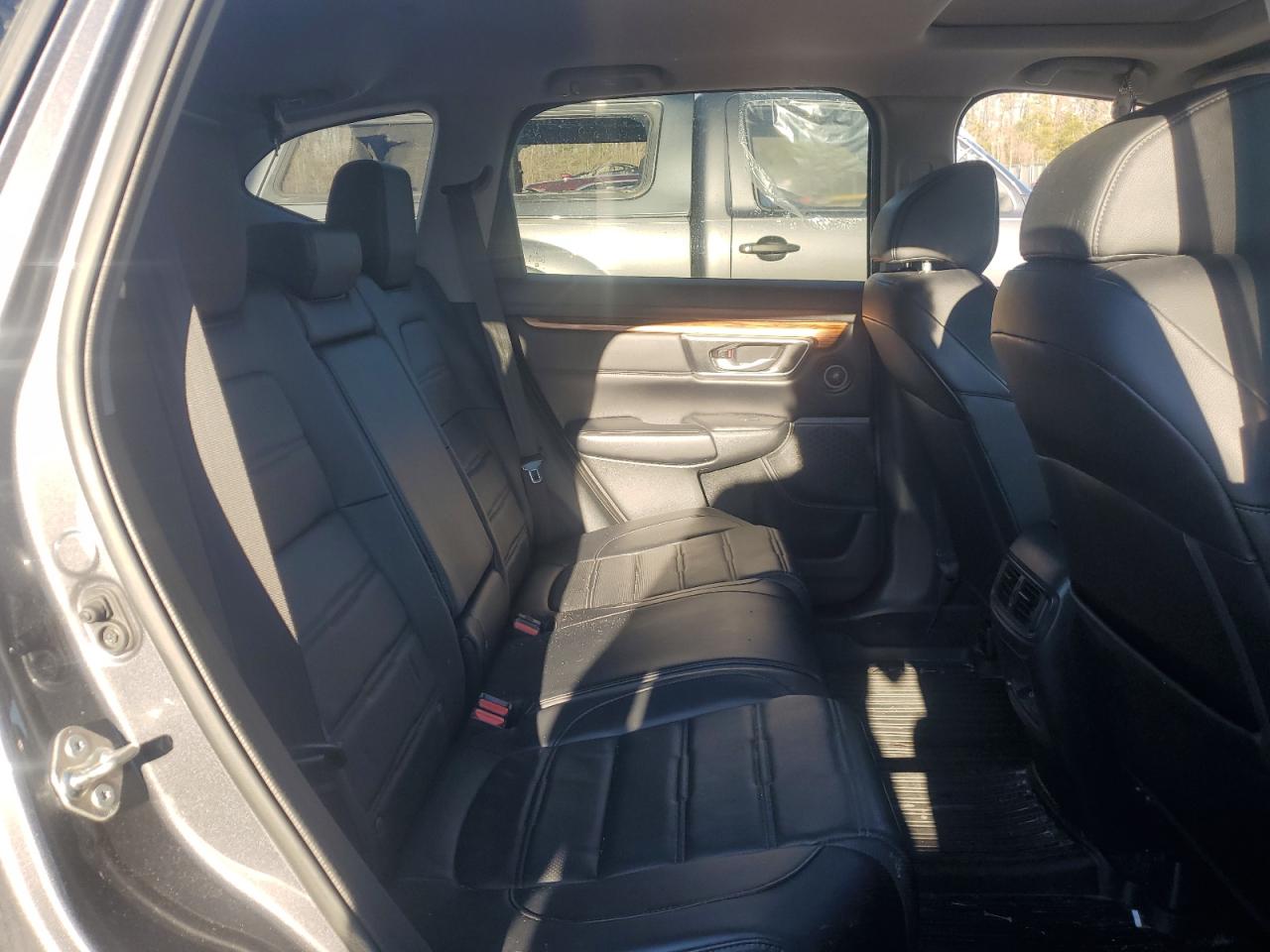 2018 Honda CR-V - Image 11