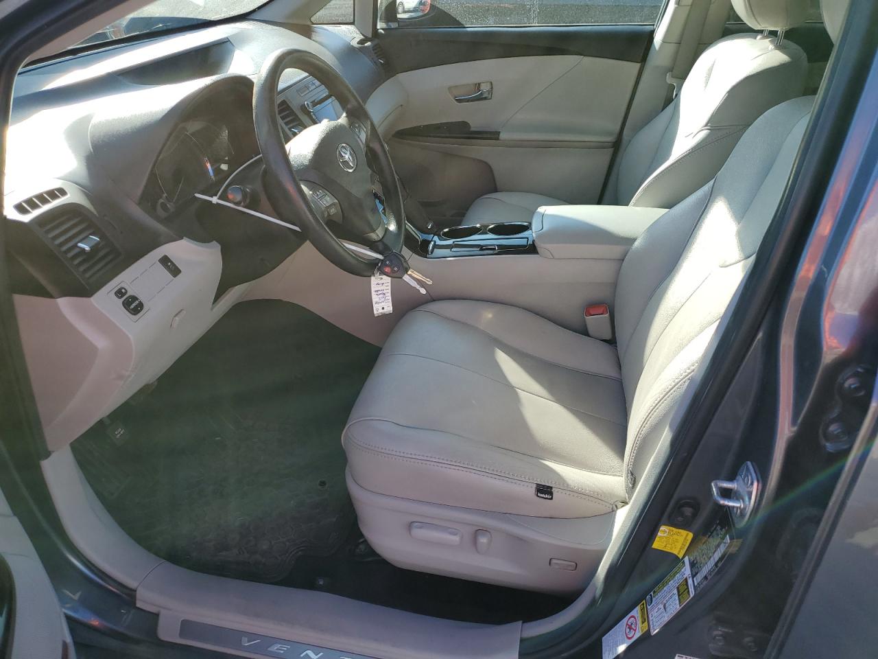 2012 Toyota Venza - Image 7