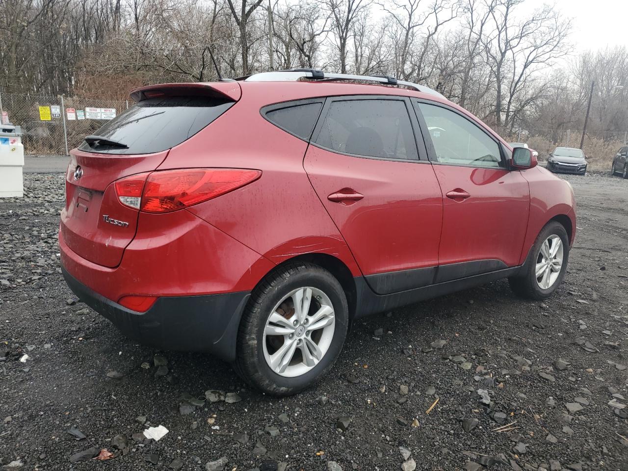 2013 Hyundai Tucson - Image 3