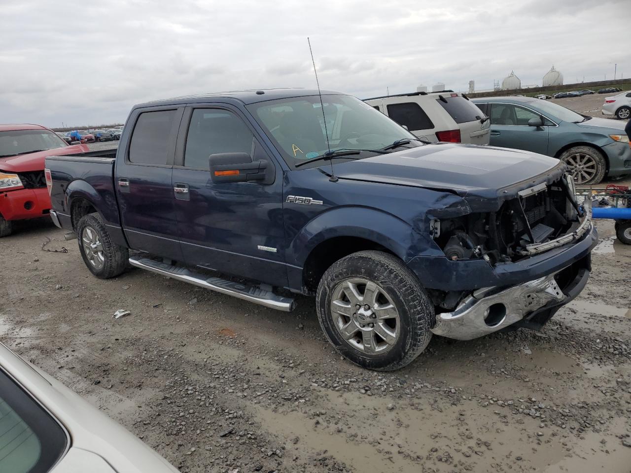 VIN 1FTFW1CT3DFD63075 2013 FORD F-150 no.4