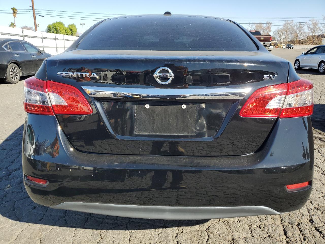 2015 Nissan Sentra - Image 6