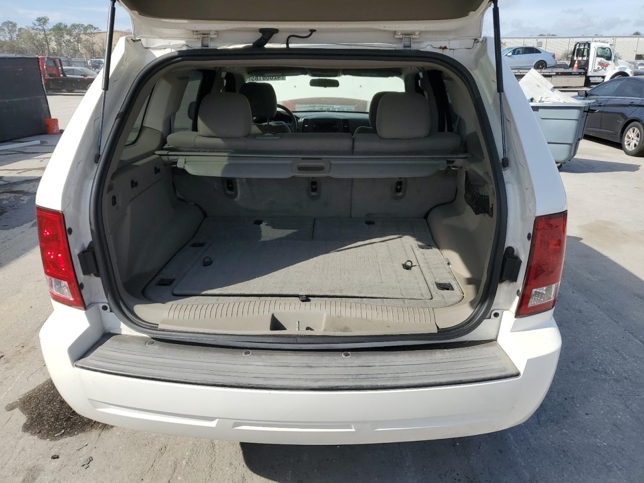 2007 Jeep Grand Cherokee - Image 6
