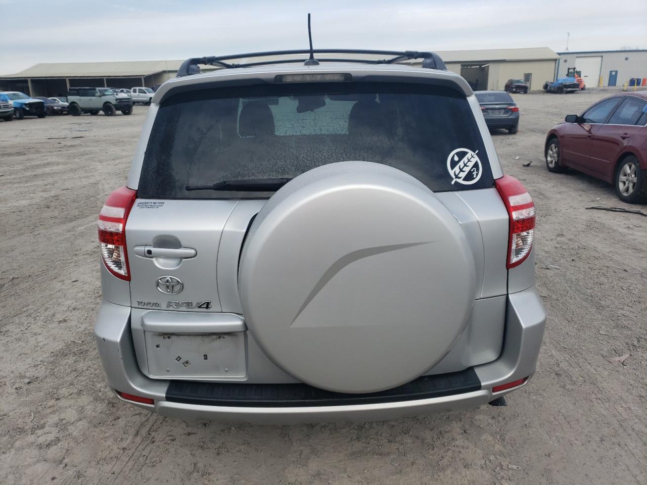 2010 Toyota RAV 4 - Image 6