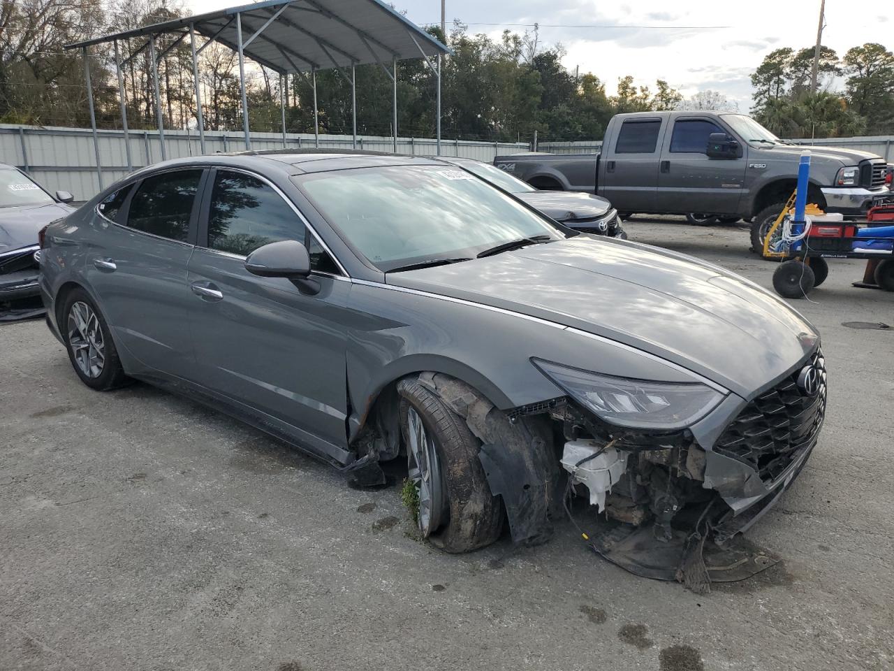 2023 Hyundai Sonata - Image 4