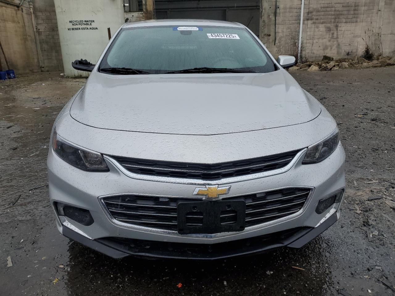 2016 Chevrolet Malibu - Image 5