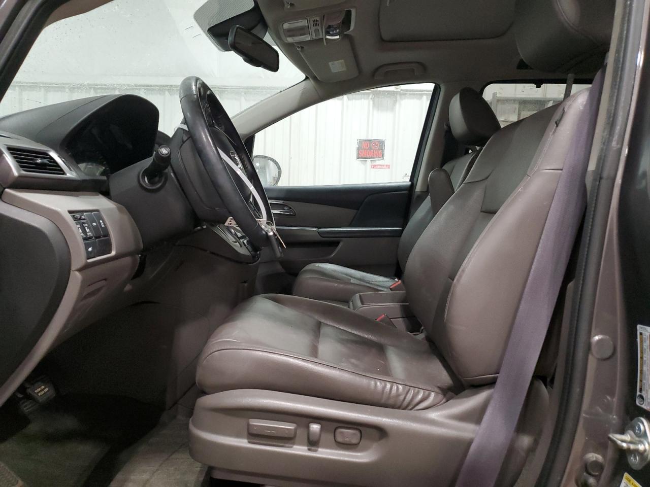 2015 Honda Odyssey - Image 7