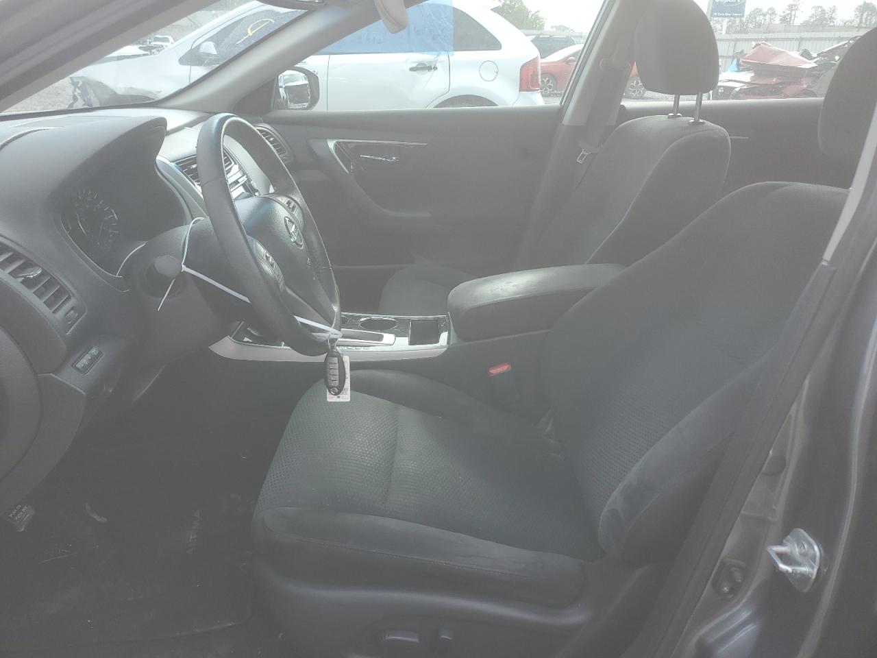 2014 Nissan Altima - Image 7