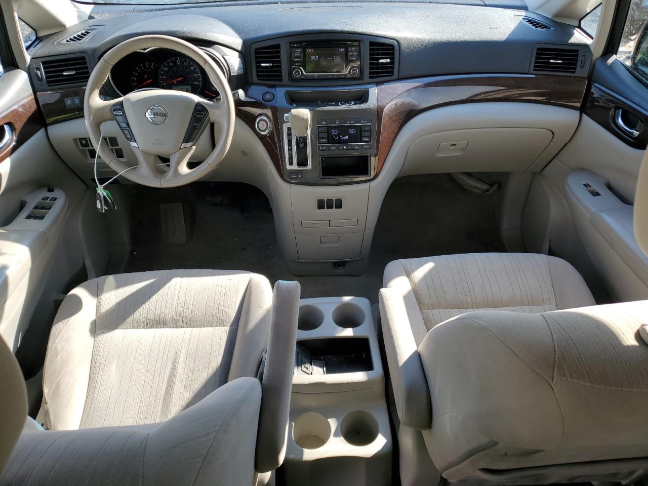 2017 Nissan Quest - Image 8