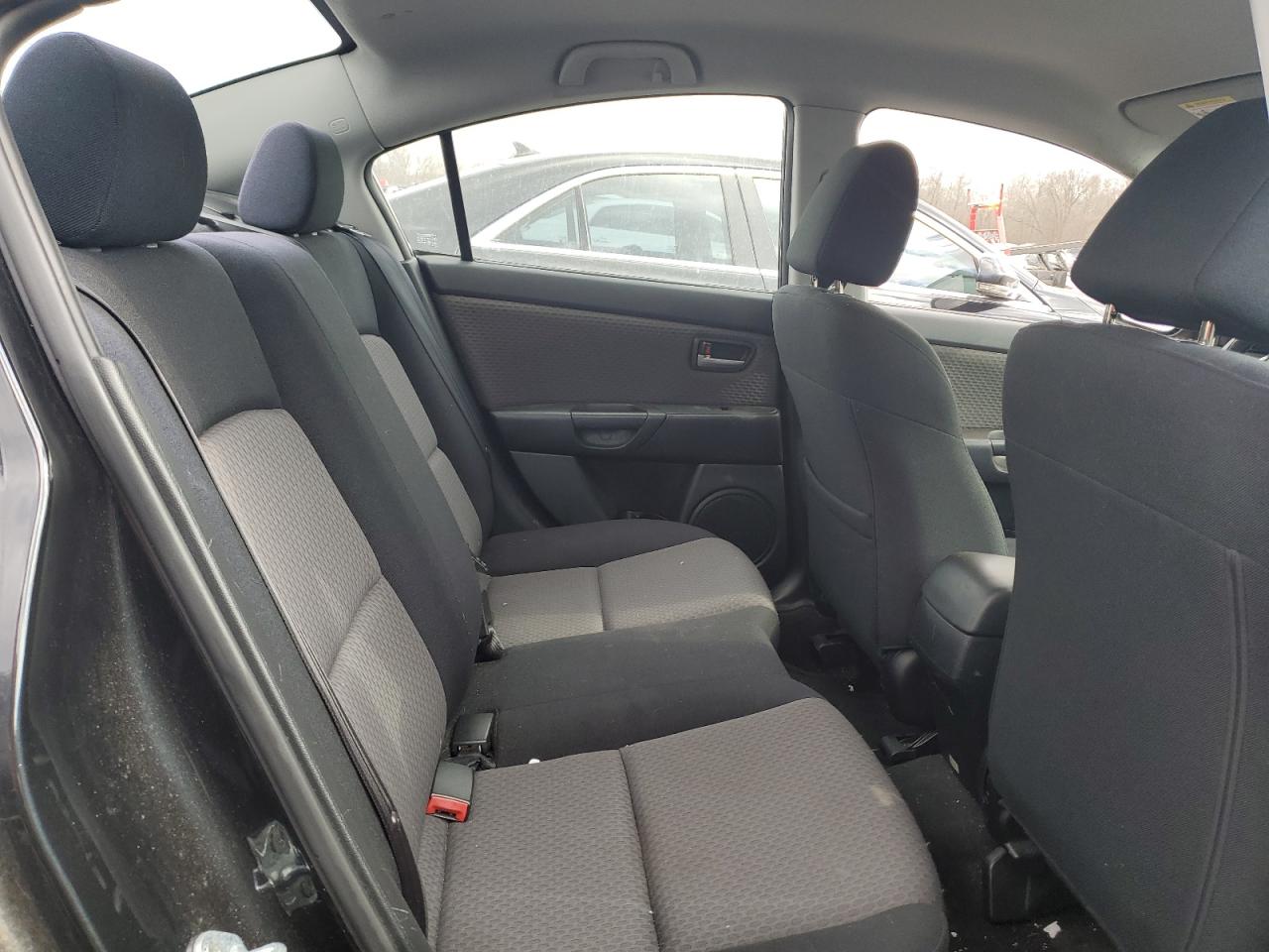 2006 Mazda 3 - Image 10