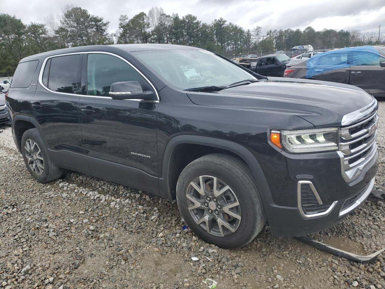 2022 GMC Acadia - Image 4
