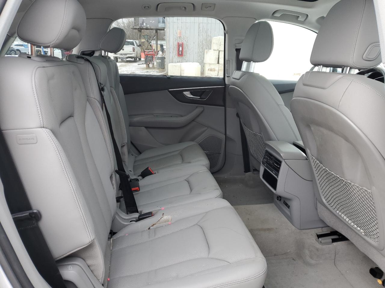 2022 Audi Q7 - Image 11