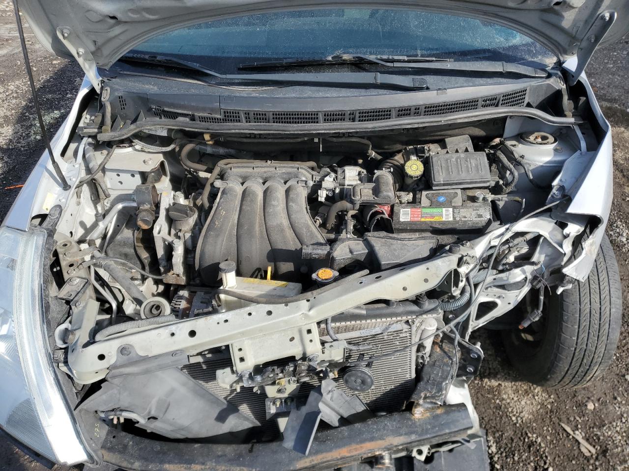 2012 Nissan Versa - Image 11