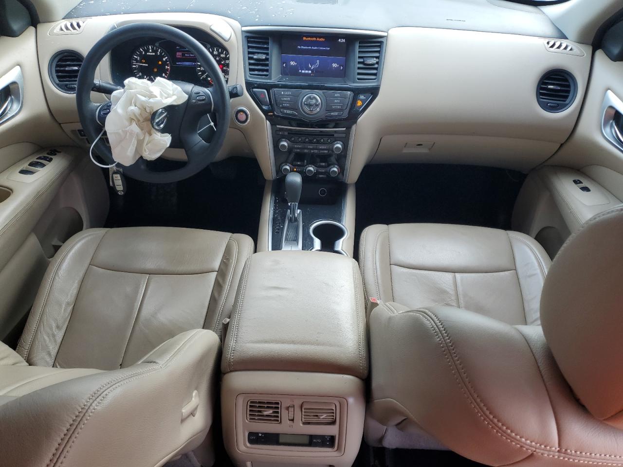 2017 Nissan Pathfinder - Image 8