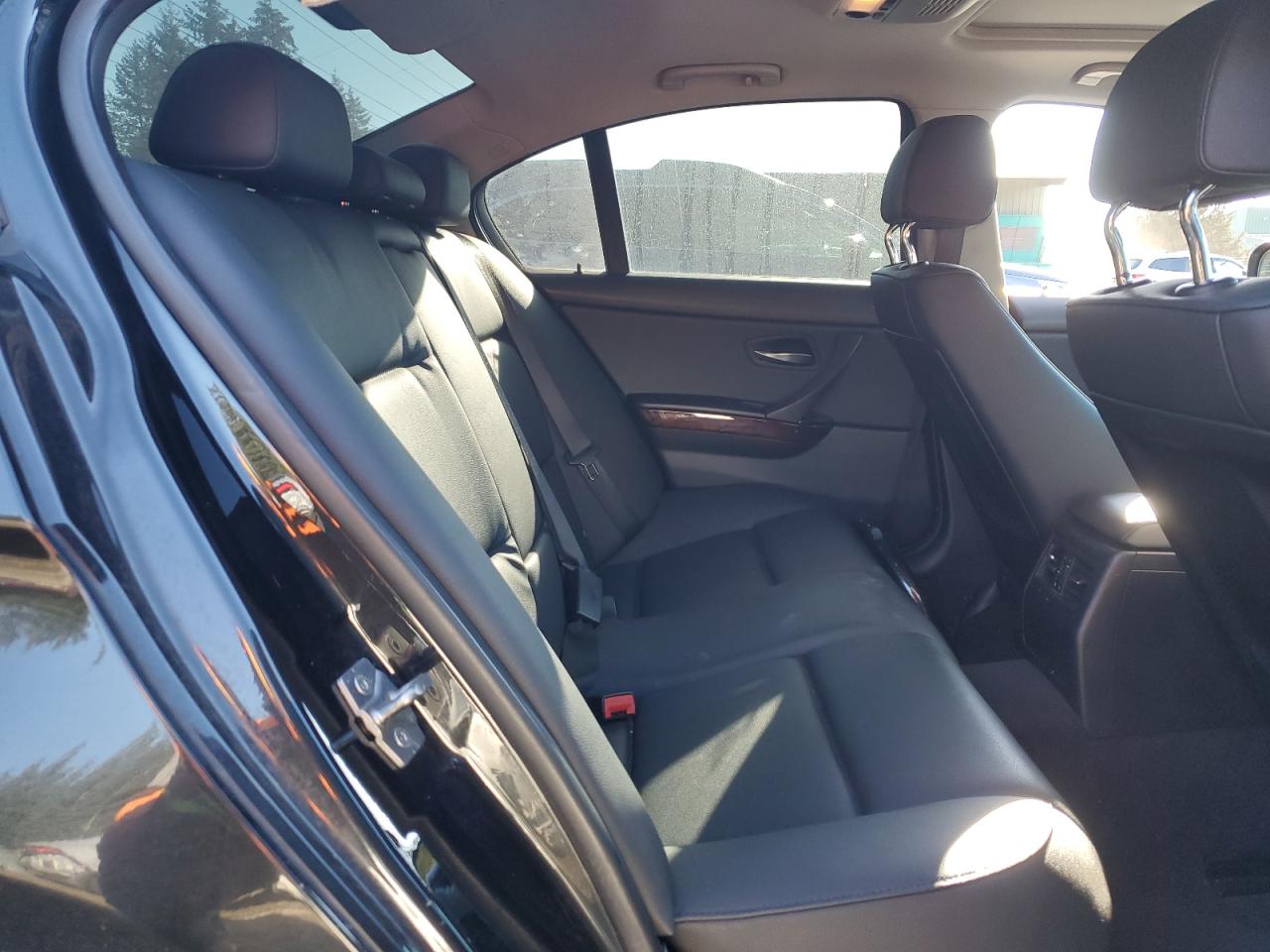 2011 BMW 3er - Image 11