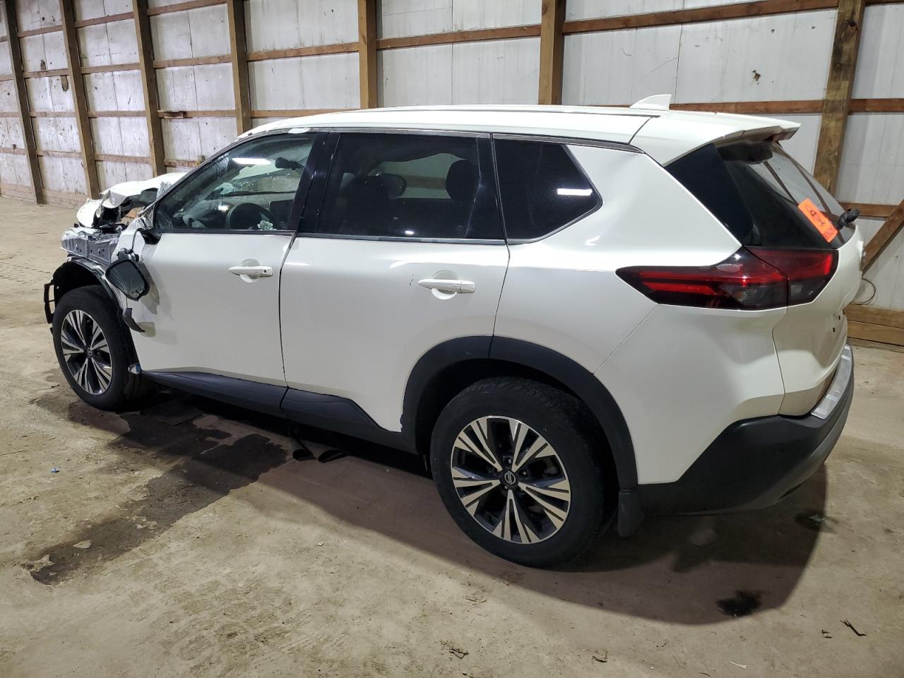 2021 Nissan Rogue - Image 2