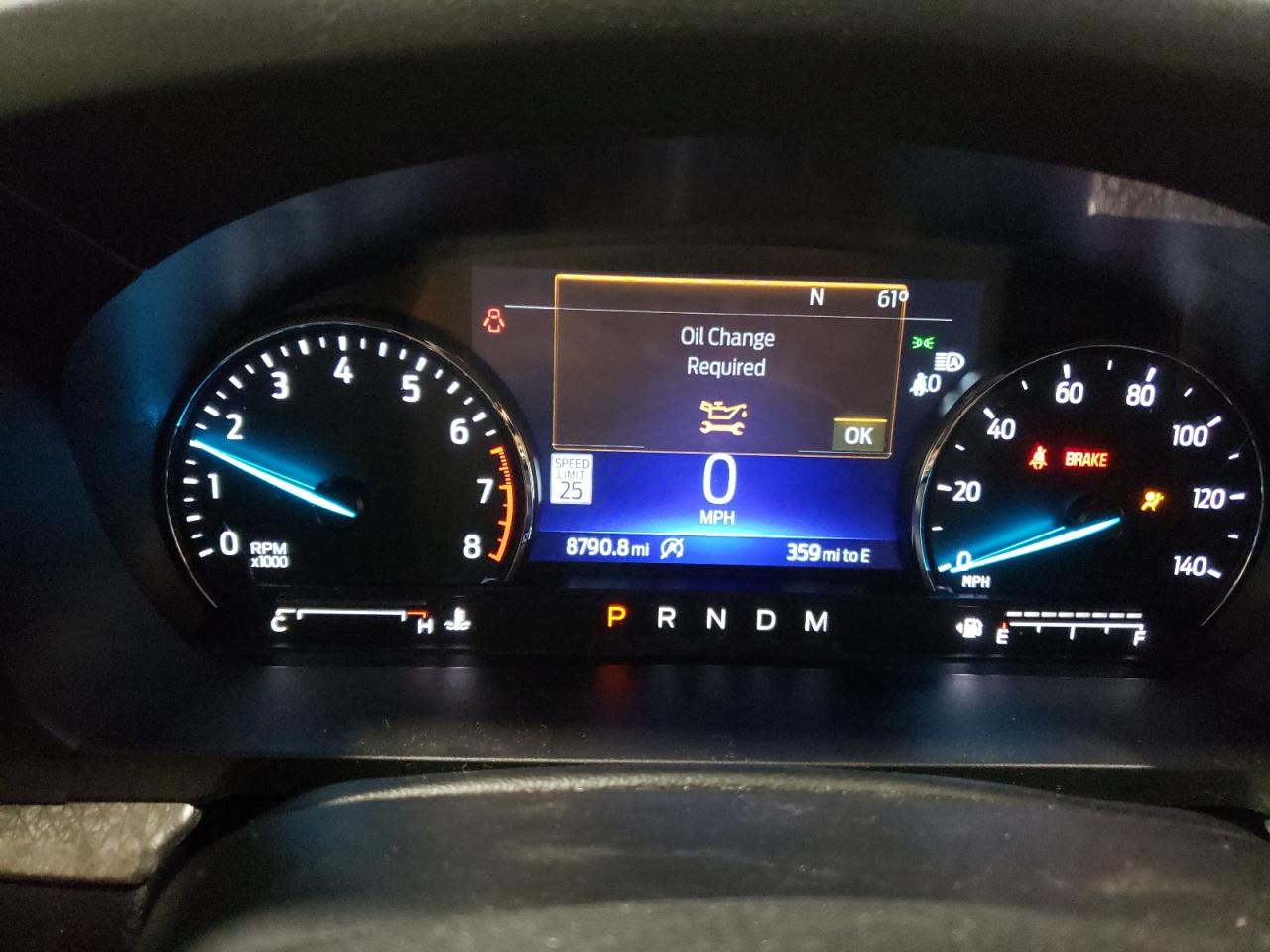 2023 Ford Explorer - Image 9