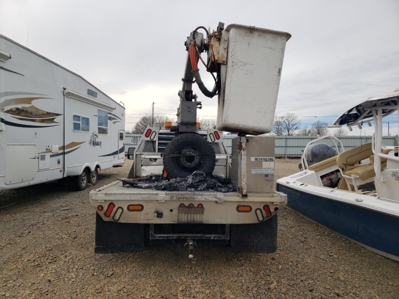 2010 Ford F350 - Image 6