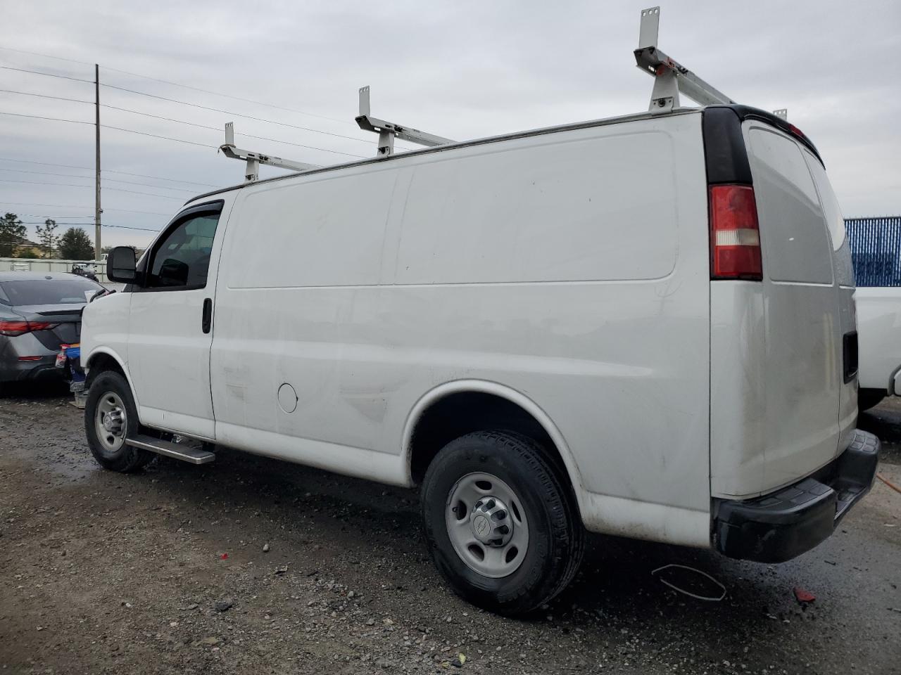 2017 Chevrolet Express - Image 2