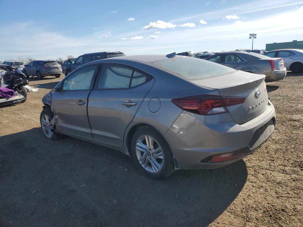 2020 Hyundai Elantra - Image 2
