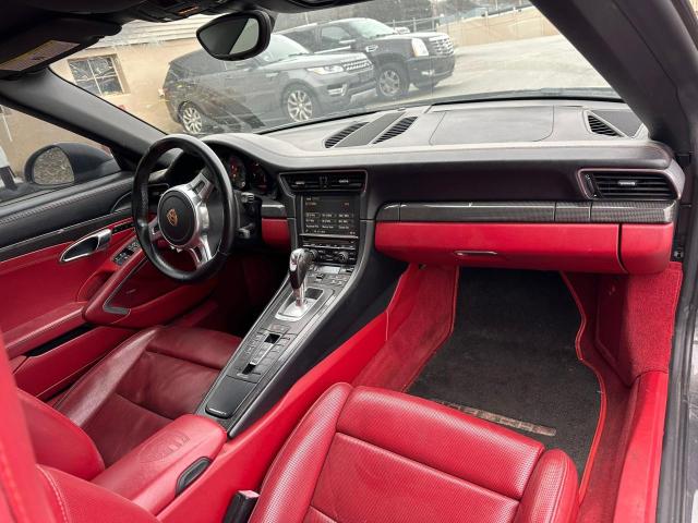Кабриолеты PORSCHE 911 2015 Серый
