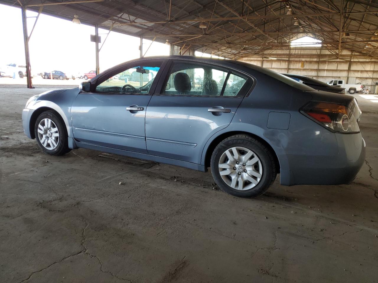 2012 Nissan Altima - Image 2