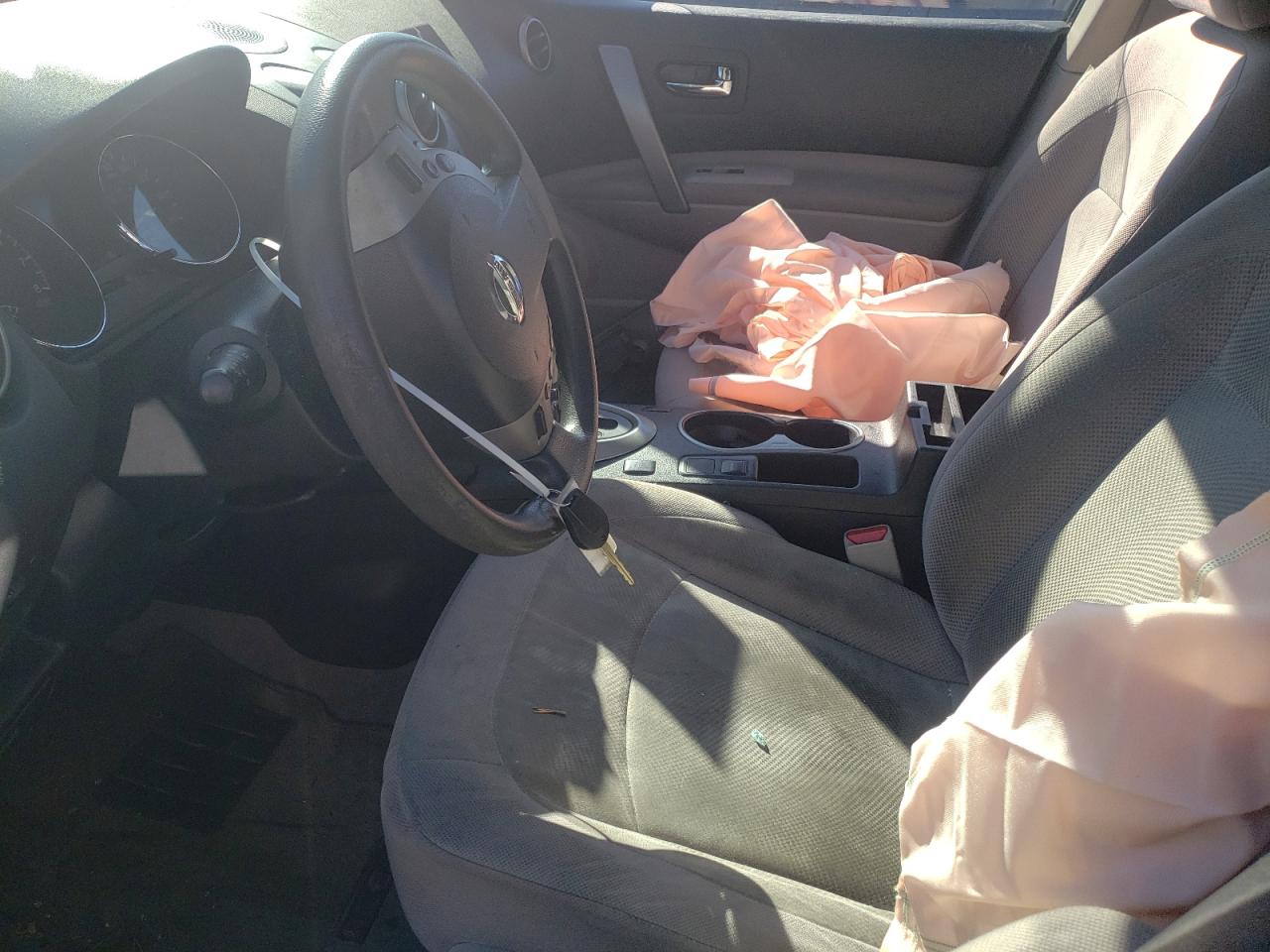 2012 Nissan Rogue - Image 7