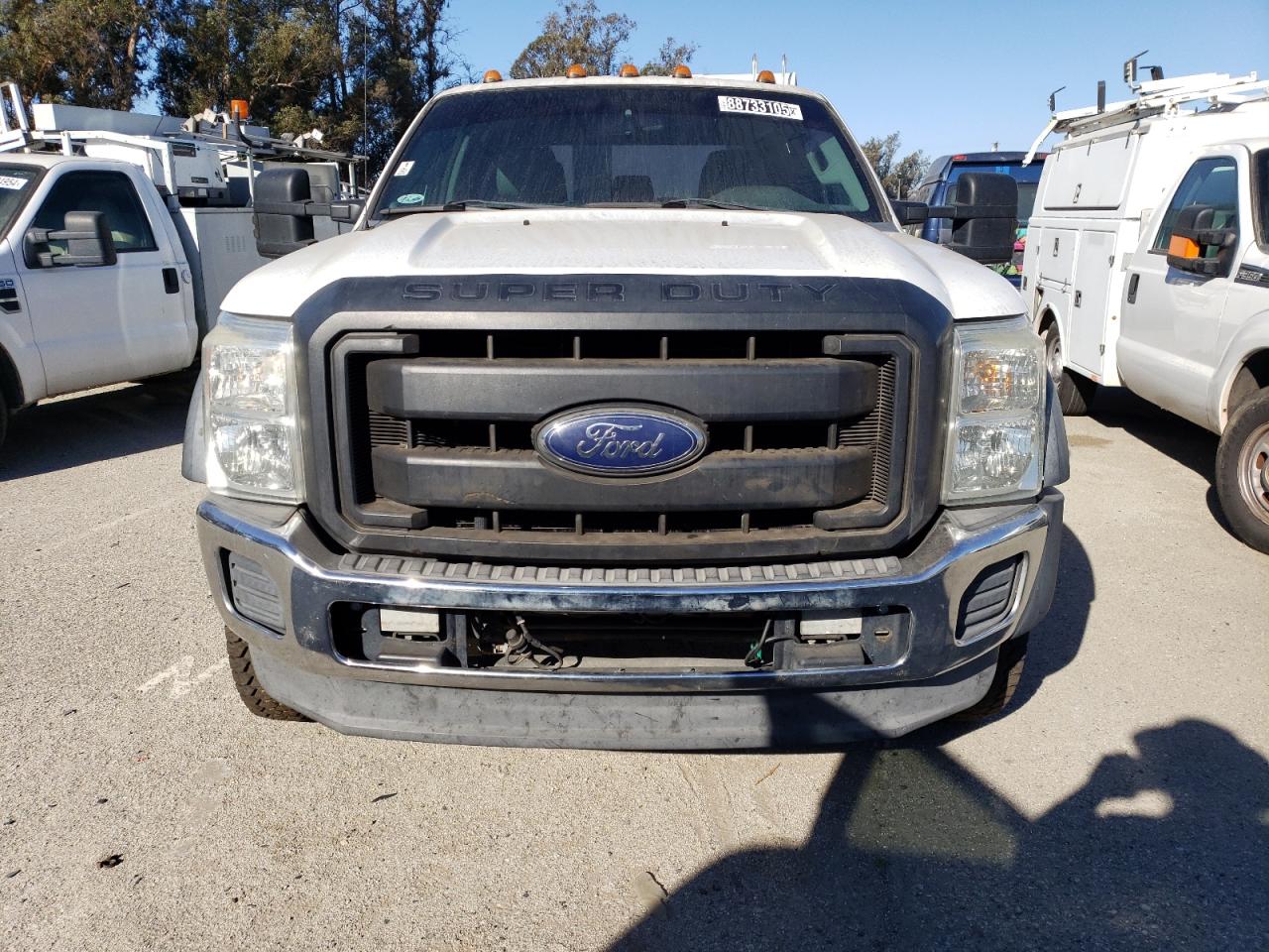 2013 Ford F550 - Image 5