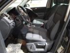 2010 VOLKSWAGEN TIGUAN SE à vendre chez Copart AB - CALGARY