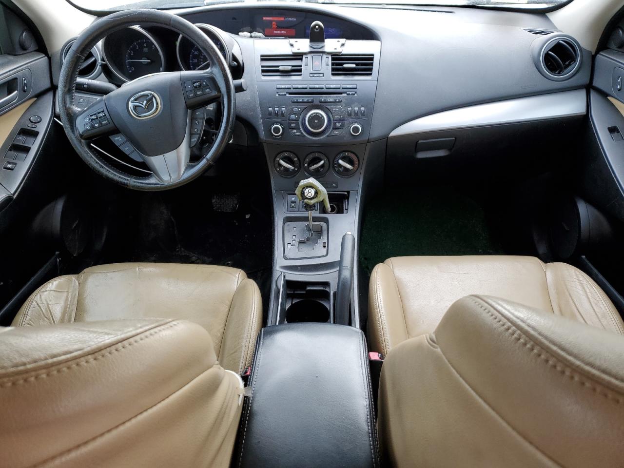 2012 Mazda 3 - Image 8