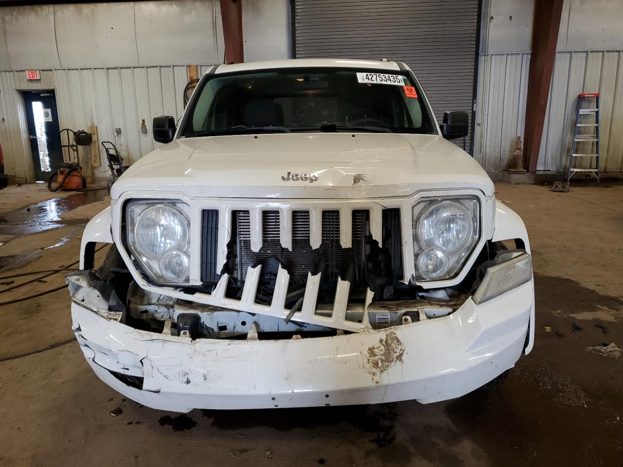 2010 Jeep Liberty (North America) - Image 5