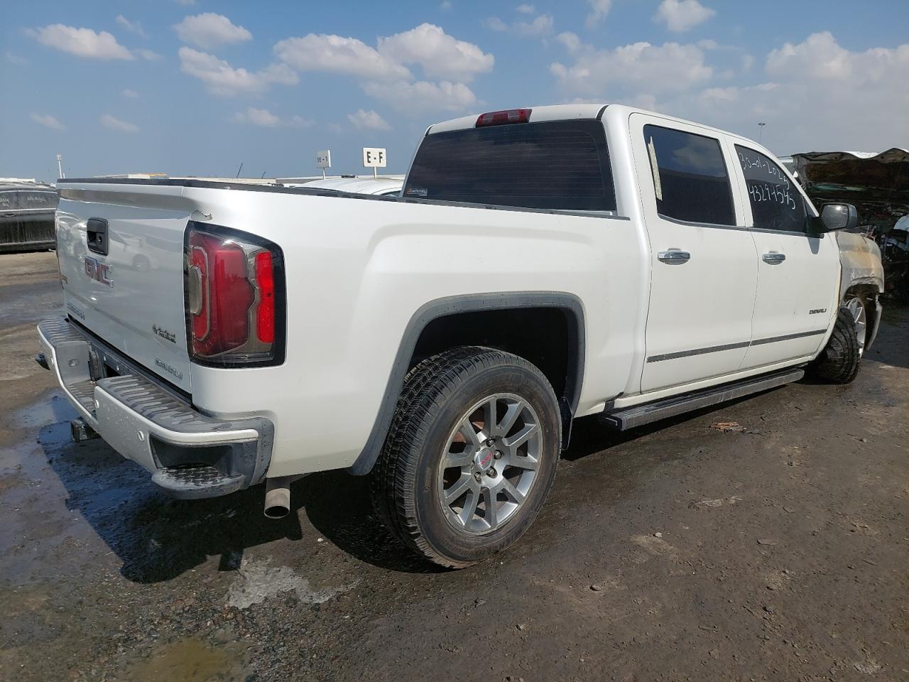3GTU29EJ8HG270425 - 2017 Gmc SIERRA - #43294545