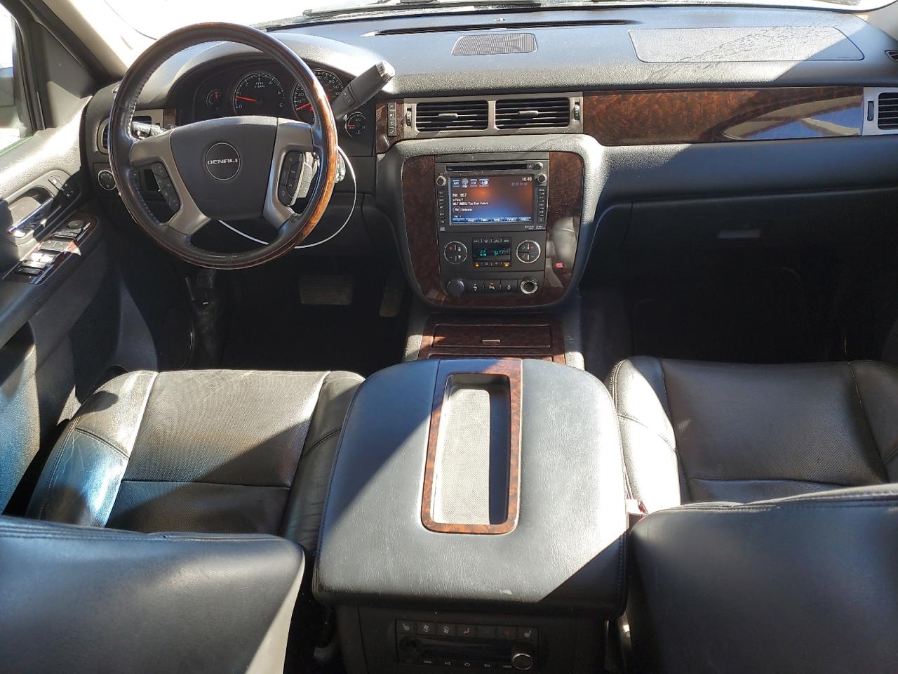 2014 GMC Yukon - Image 8