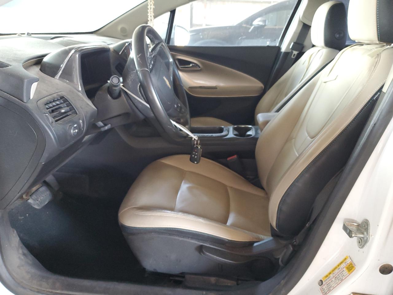 2012 Chevrolet Volt - Image 7