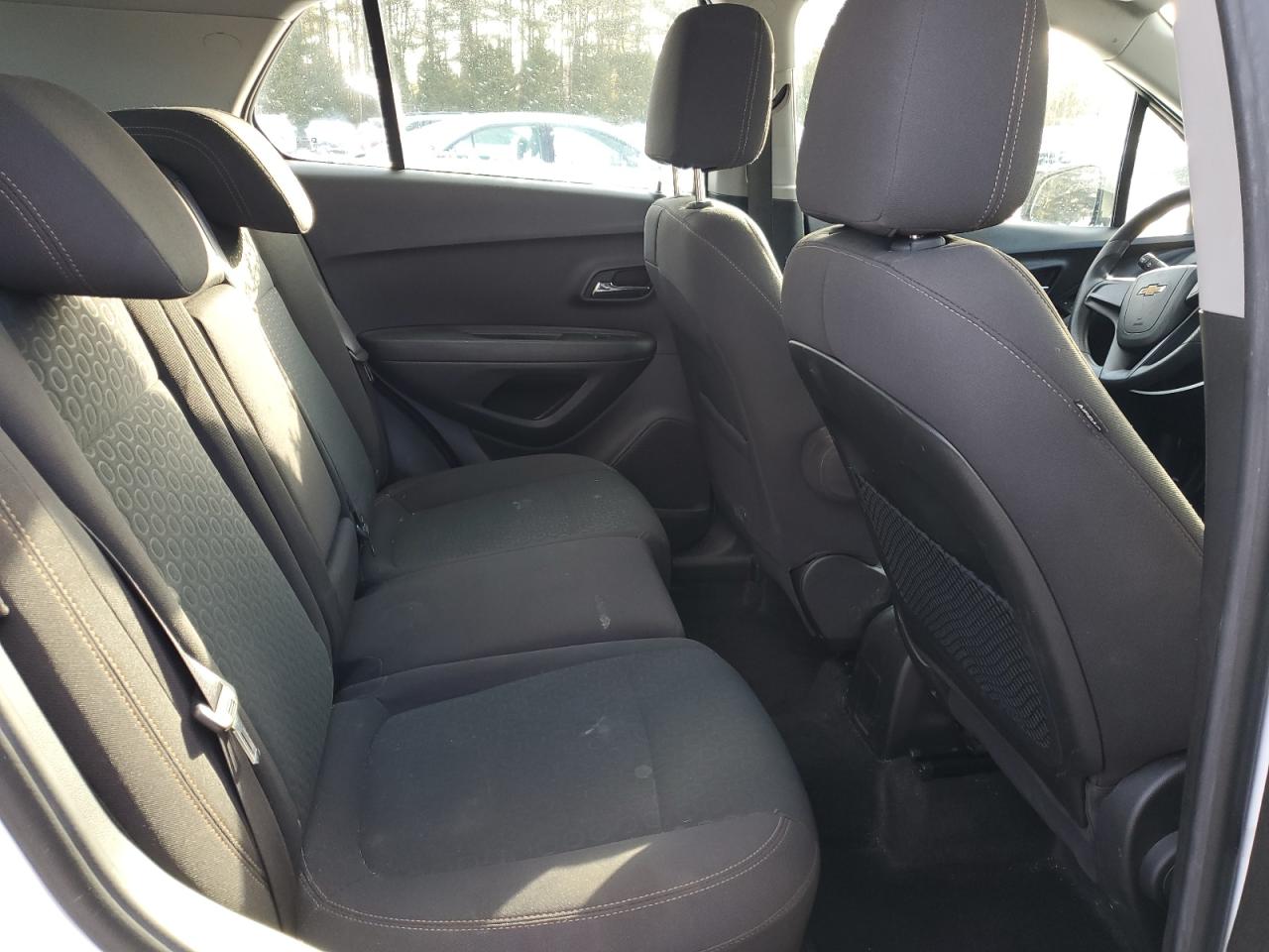 2017 Chevrolet Trax - Image 12