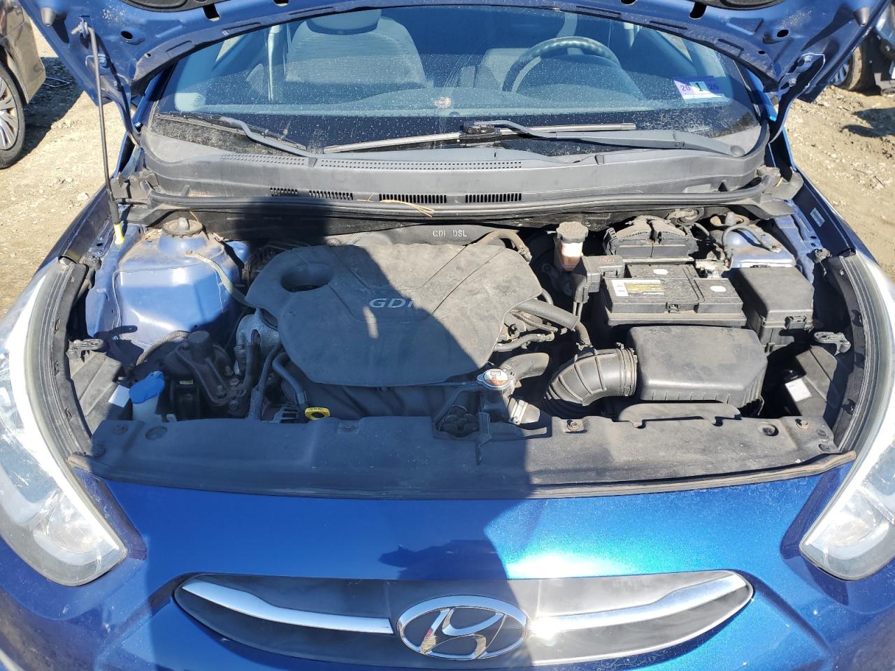 2015 Hyundai Accent - Image 11