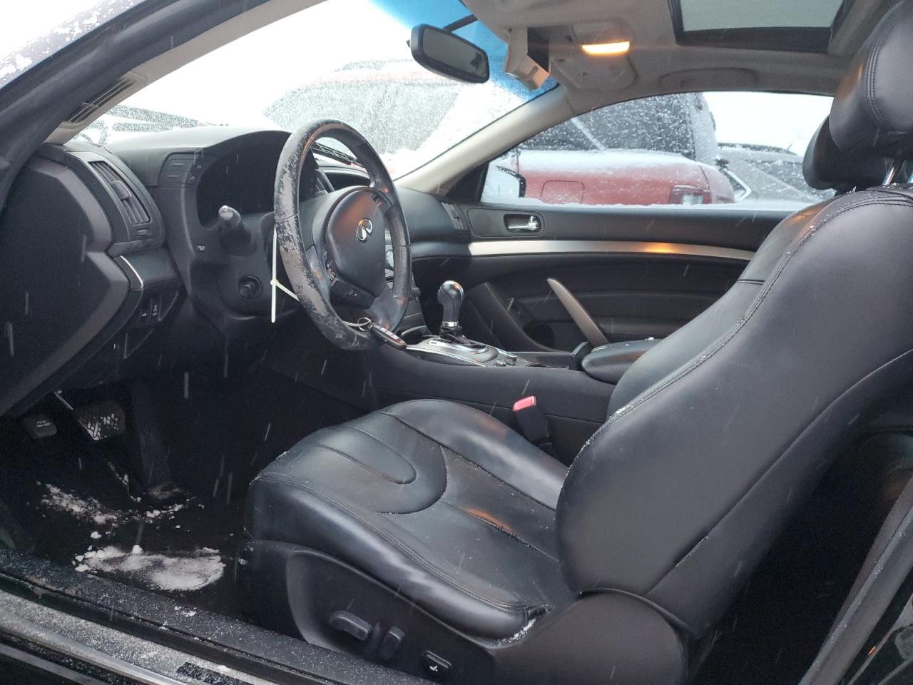 2011 Infiniti G - Image 7