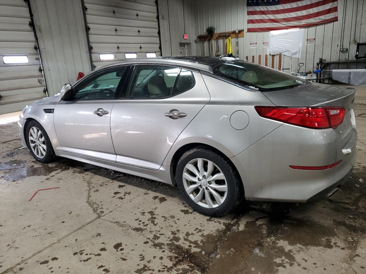 VIN 5XXGN4A77FG366418 2015 KIA OPTIMA no.2