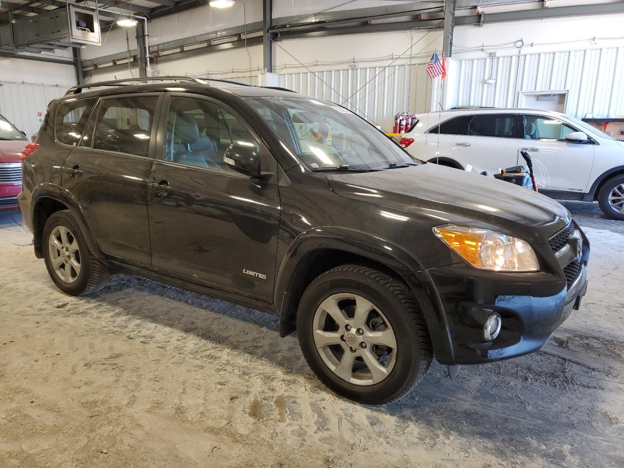 2011 Toyota RAV 4 - Image 4
