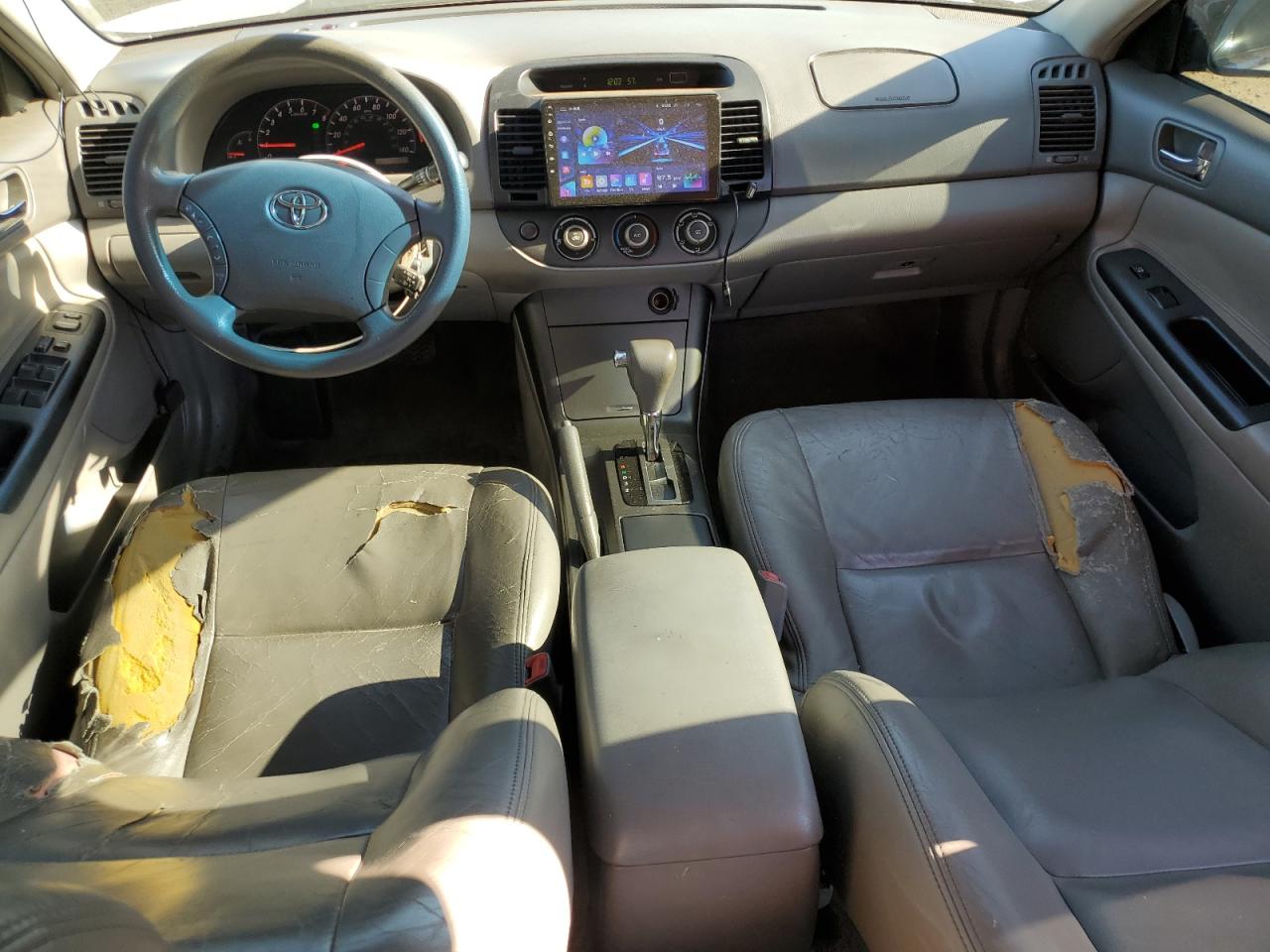 2005 Toyota Camry - Image 8