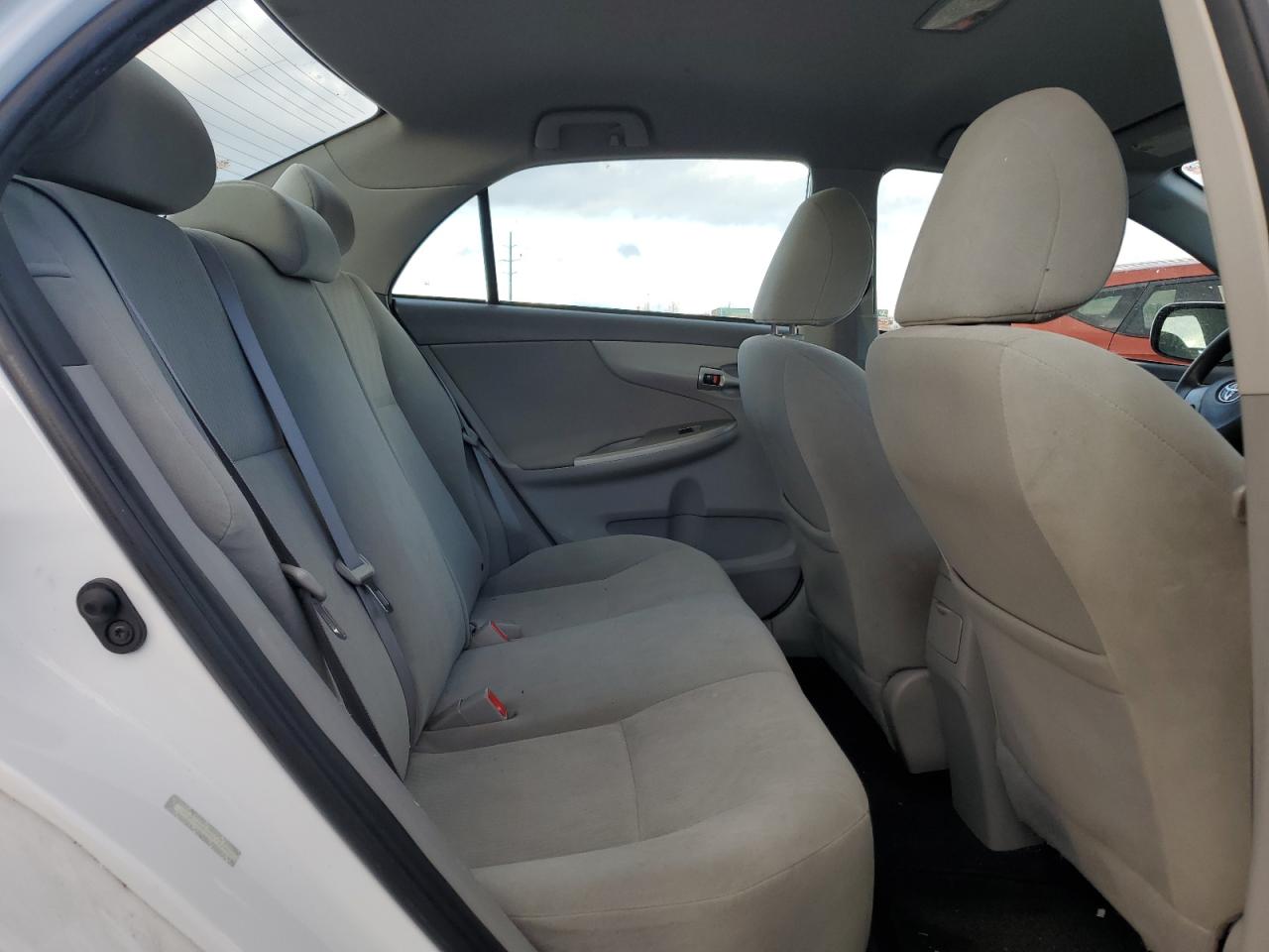 2010 Toyota Corolla - Image 10