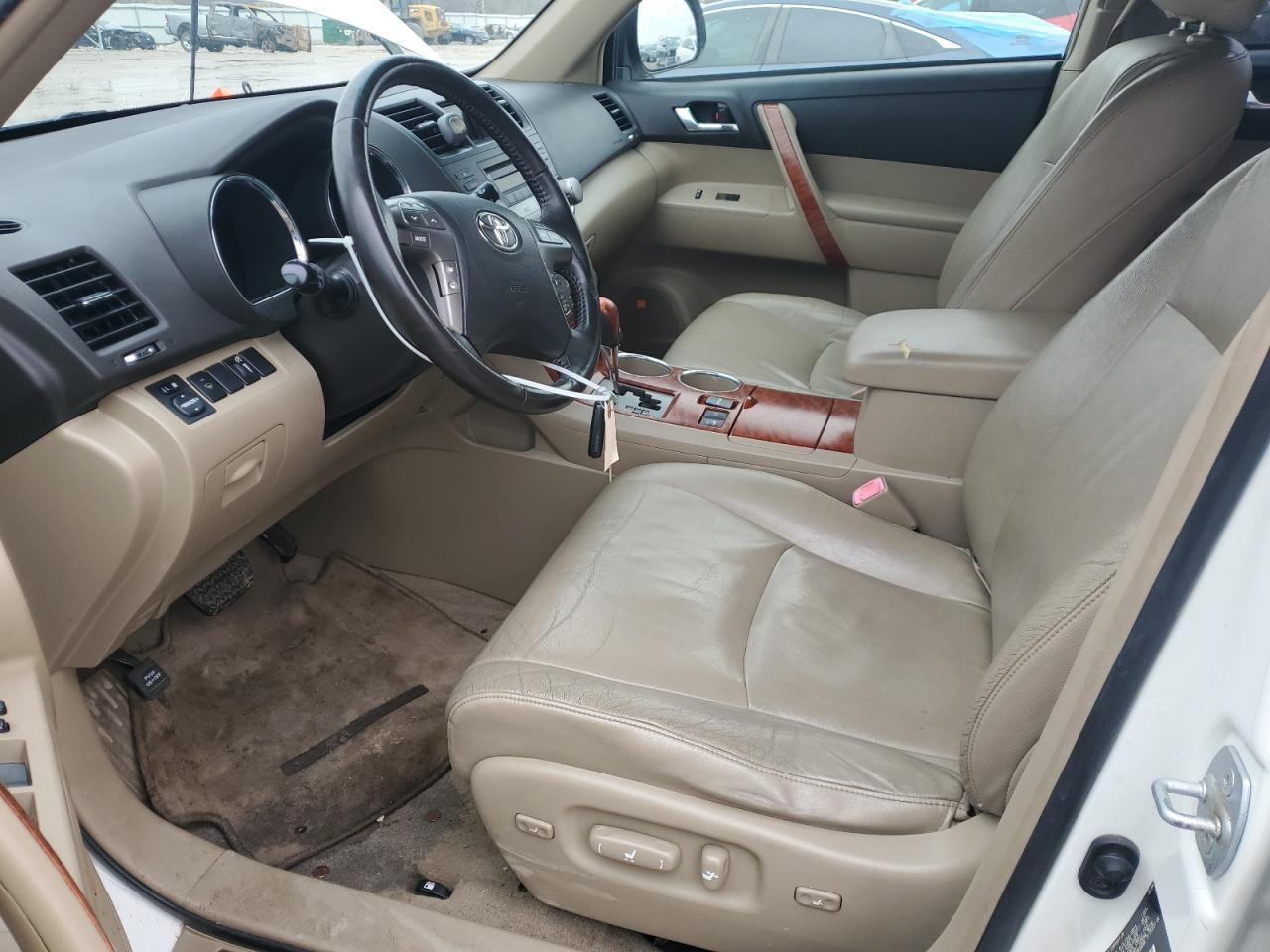 2009 Toyota Highlander - Image 7