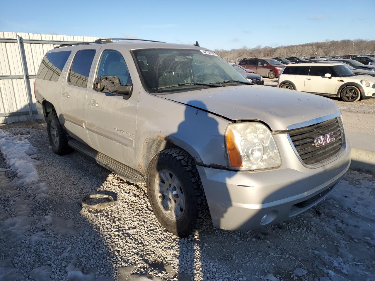 2007 GMC Yukon - Image 4