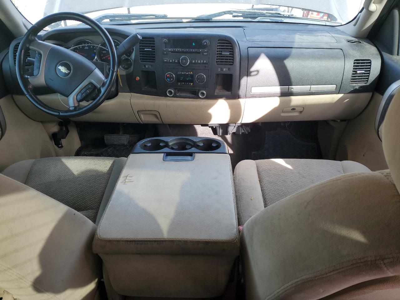 2007 Chevrolet Silverado - Image 8