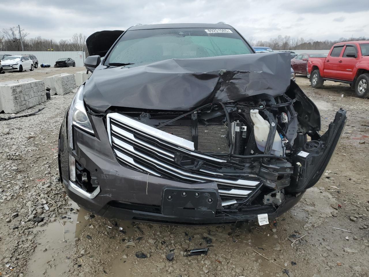 2017 Cadillac XT5 - Image 5