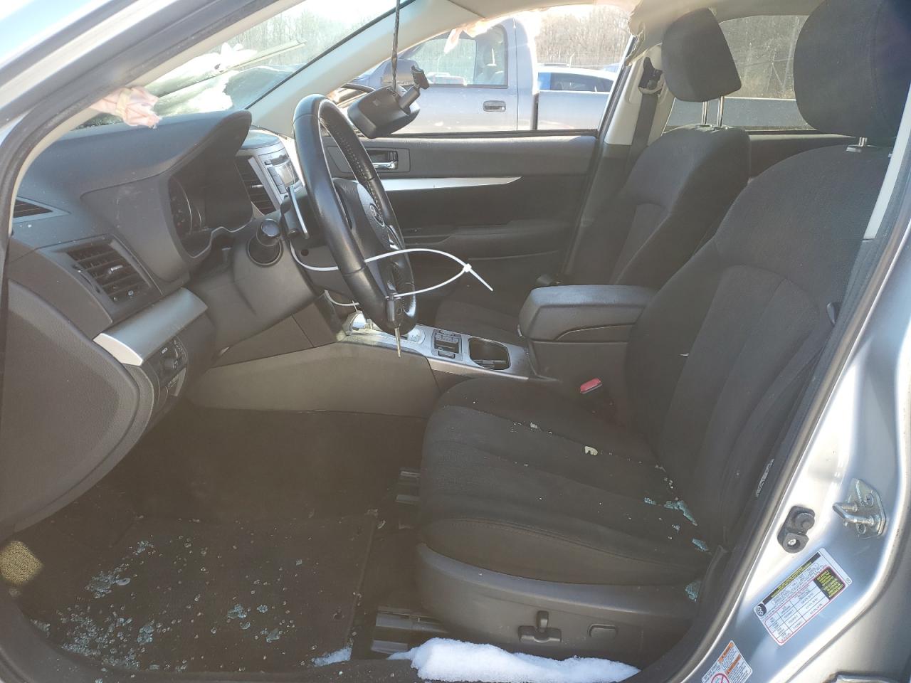 2013 Subaru Outback - Image 7