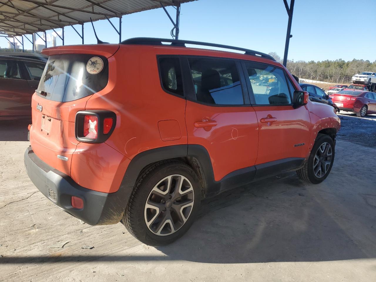 2015 Jeep Renegade - Image 3