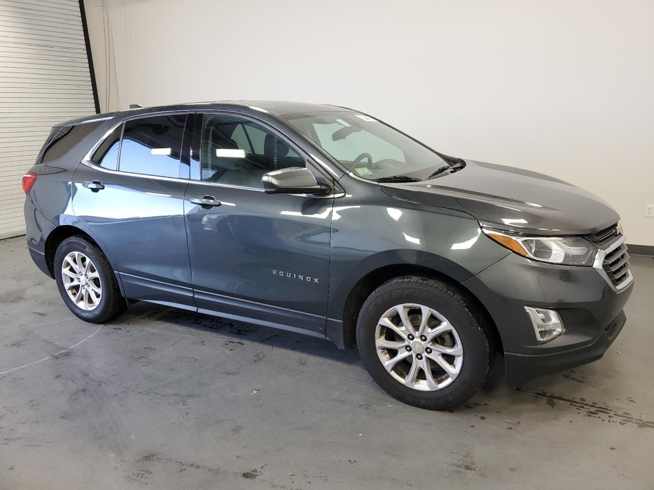 2020 Chevrolet Equinox - Image 4