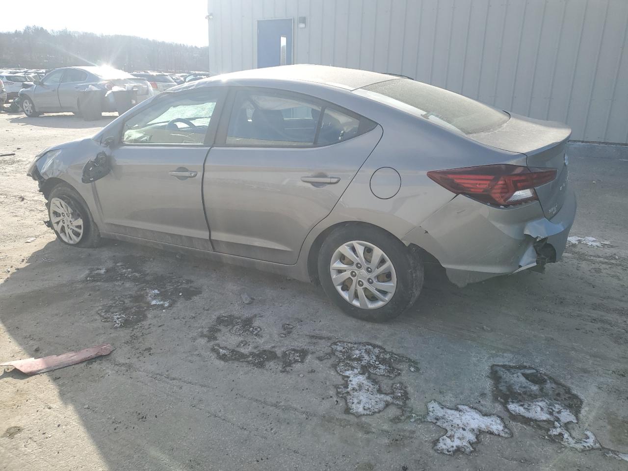 2020 Hyundai Elantra - Image 2