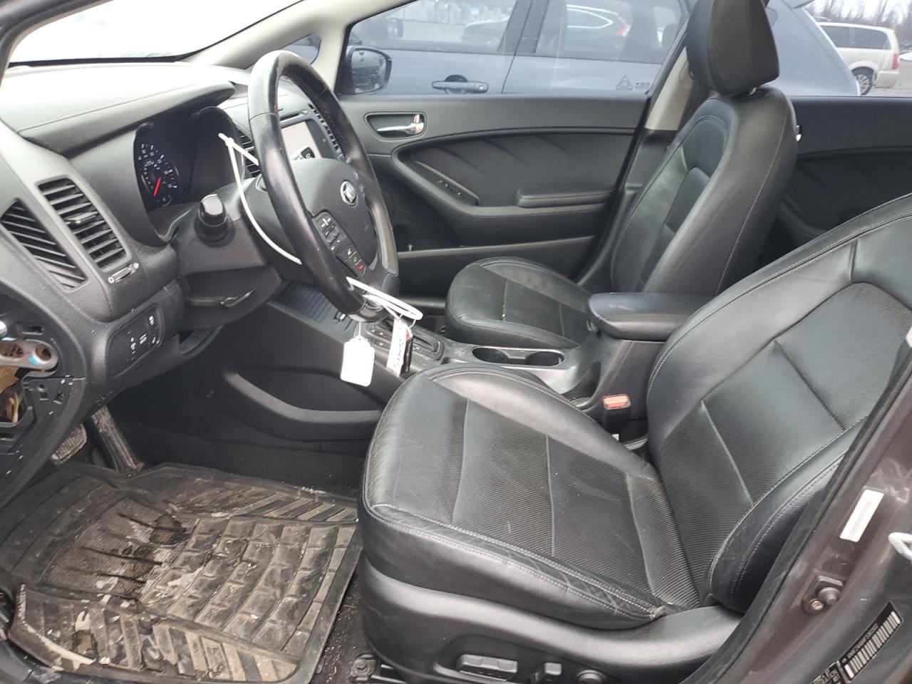 2015 Kia Forte - Image 7